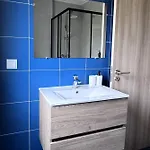 S'apartments New דירה